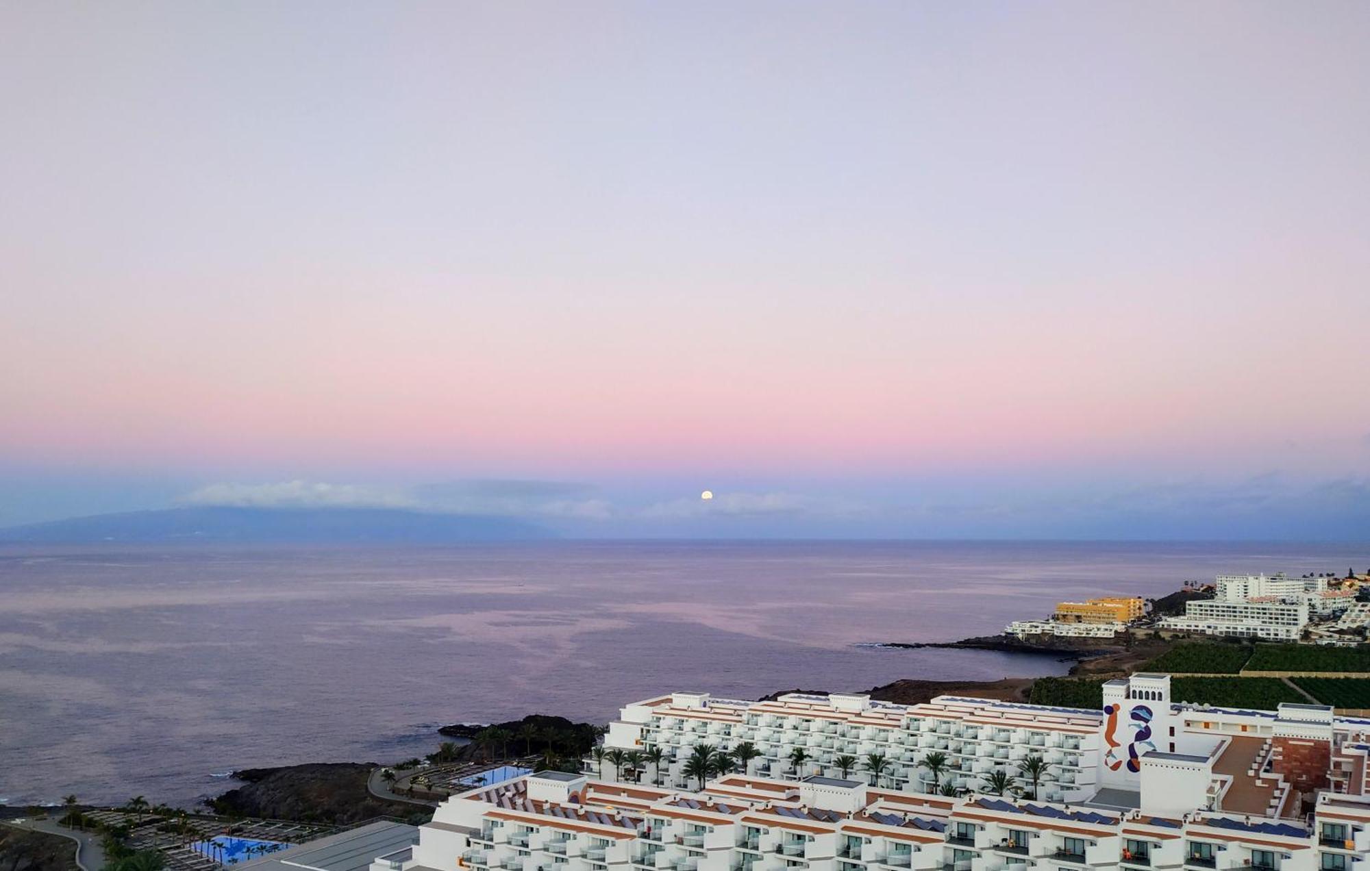 Adeje300, Playa Paraíso Quarto foto
