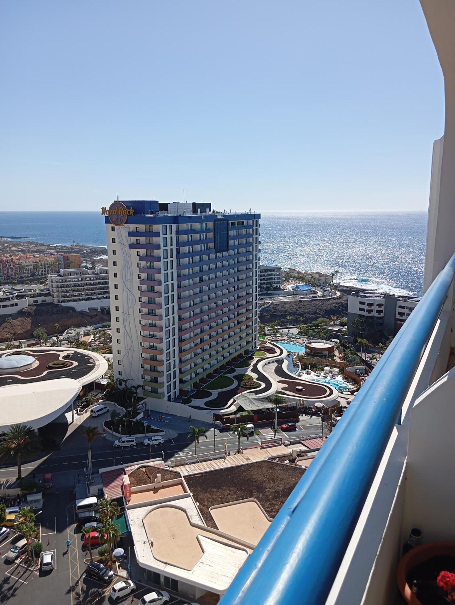 Adeje300, Playa Paraíso Exterior foto