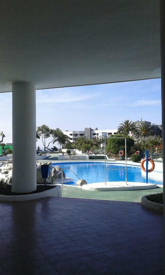 Adeje300, Playa Paraíso Exterior foto